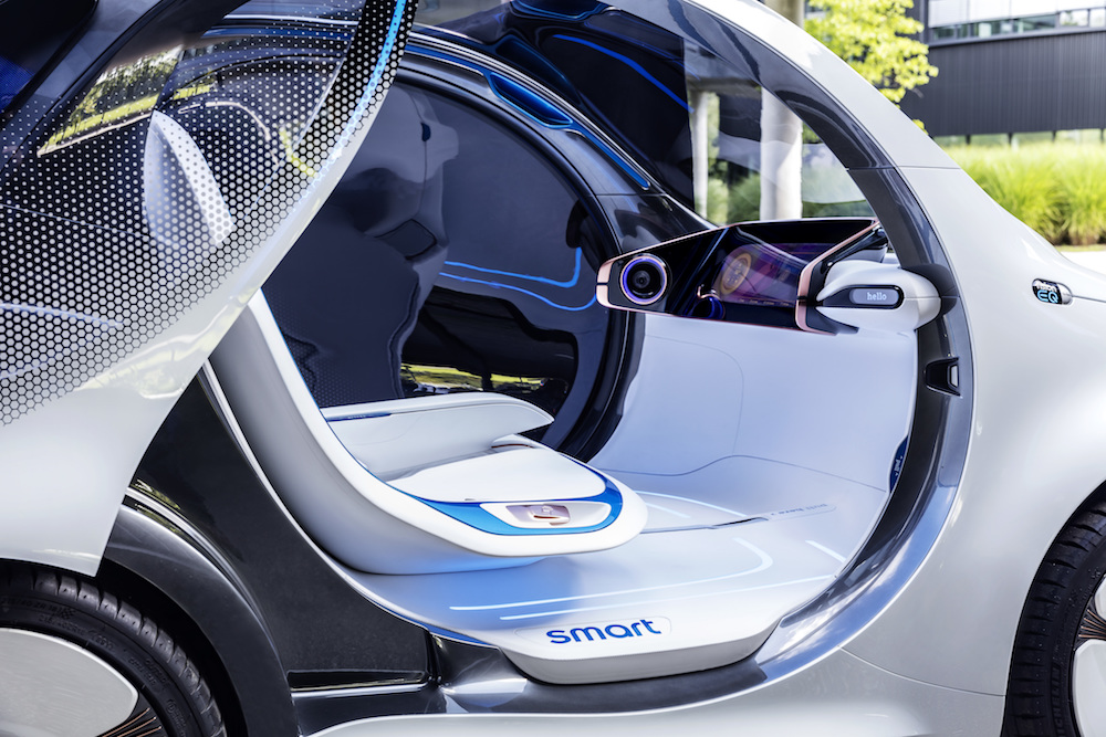 Der Innenraum des smart vision EQ fortwo - ohne Lenkrad und Pedale (Quelle: Daimler)